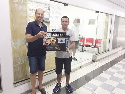 GLEDISON DA SILVA MARTINS, da empresa Petiscaria Ilha de Porto Belo, da cidade Porto Belo, que foi sorteado no dia 22/dezembro/2017.